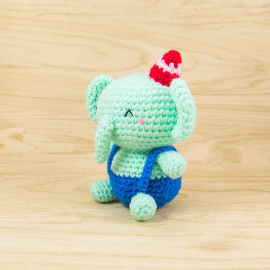 Crochet elephant side view
