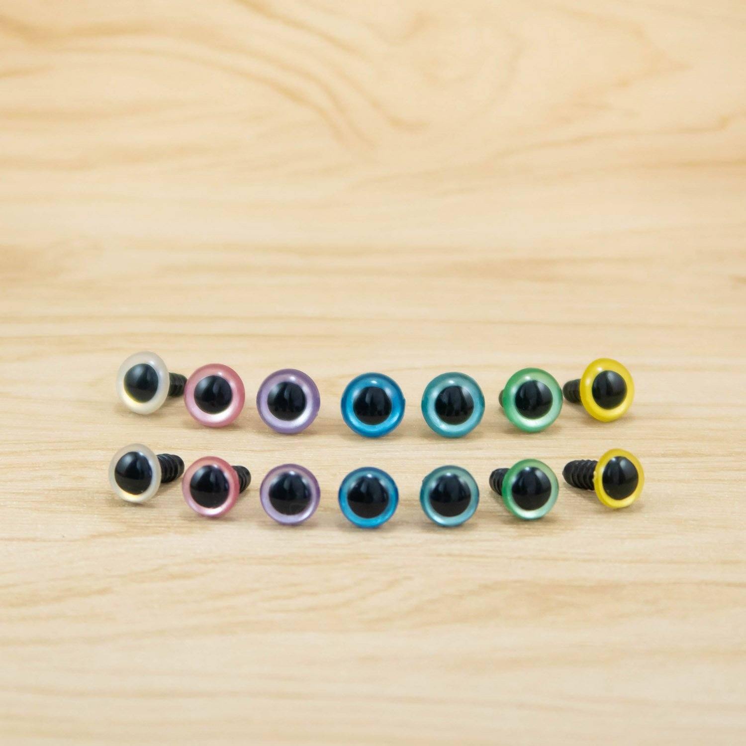 Hand painted pearl color safety eyes