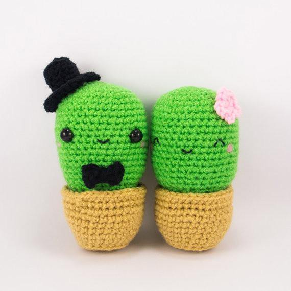 Cactus Couple Crochet Pattern Front View