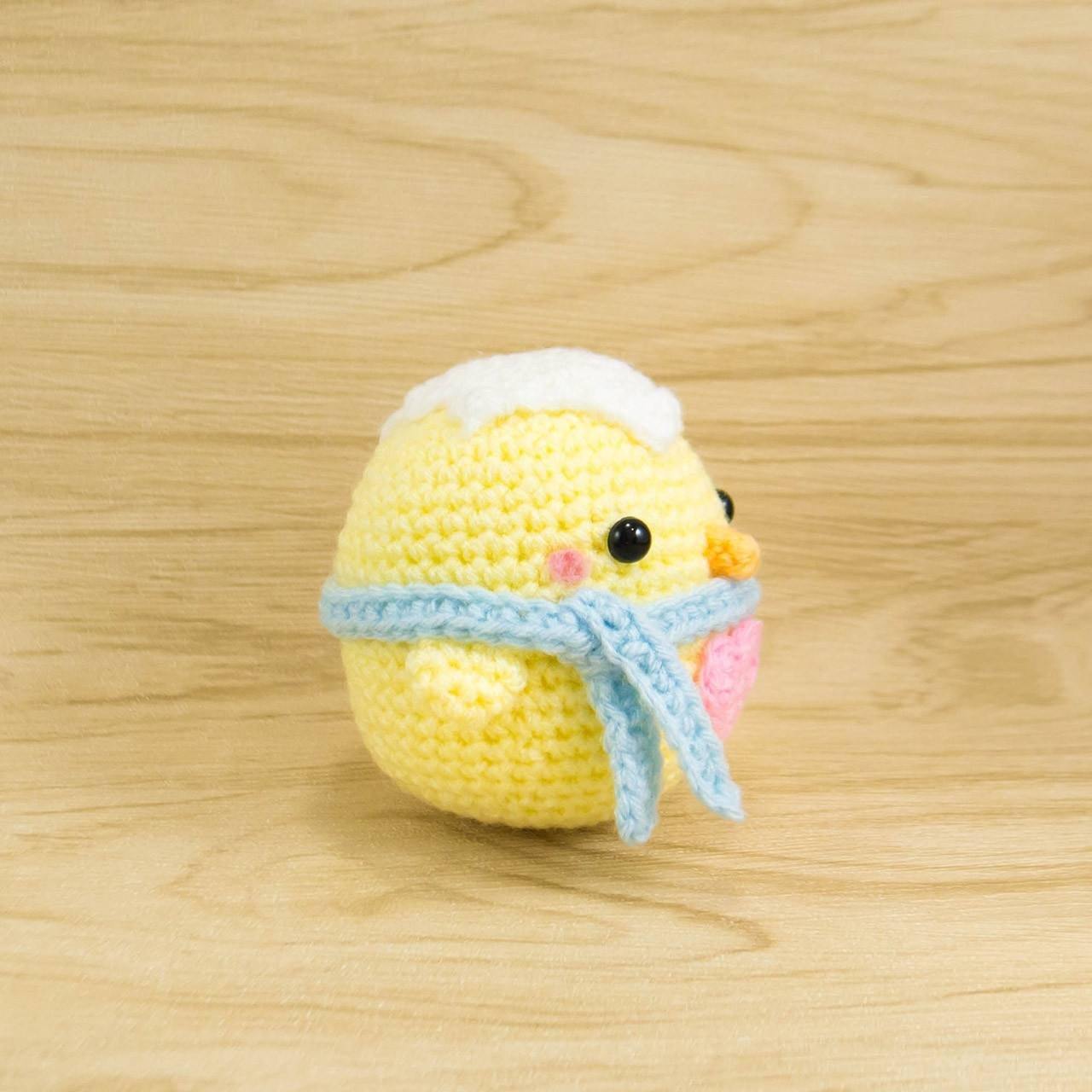 Amigurumi Chick Crochet pattern for Easter Decoration
