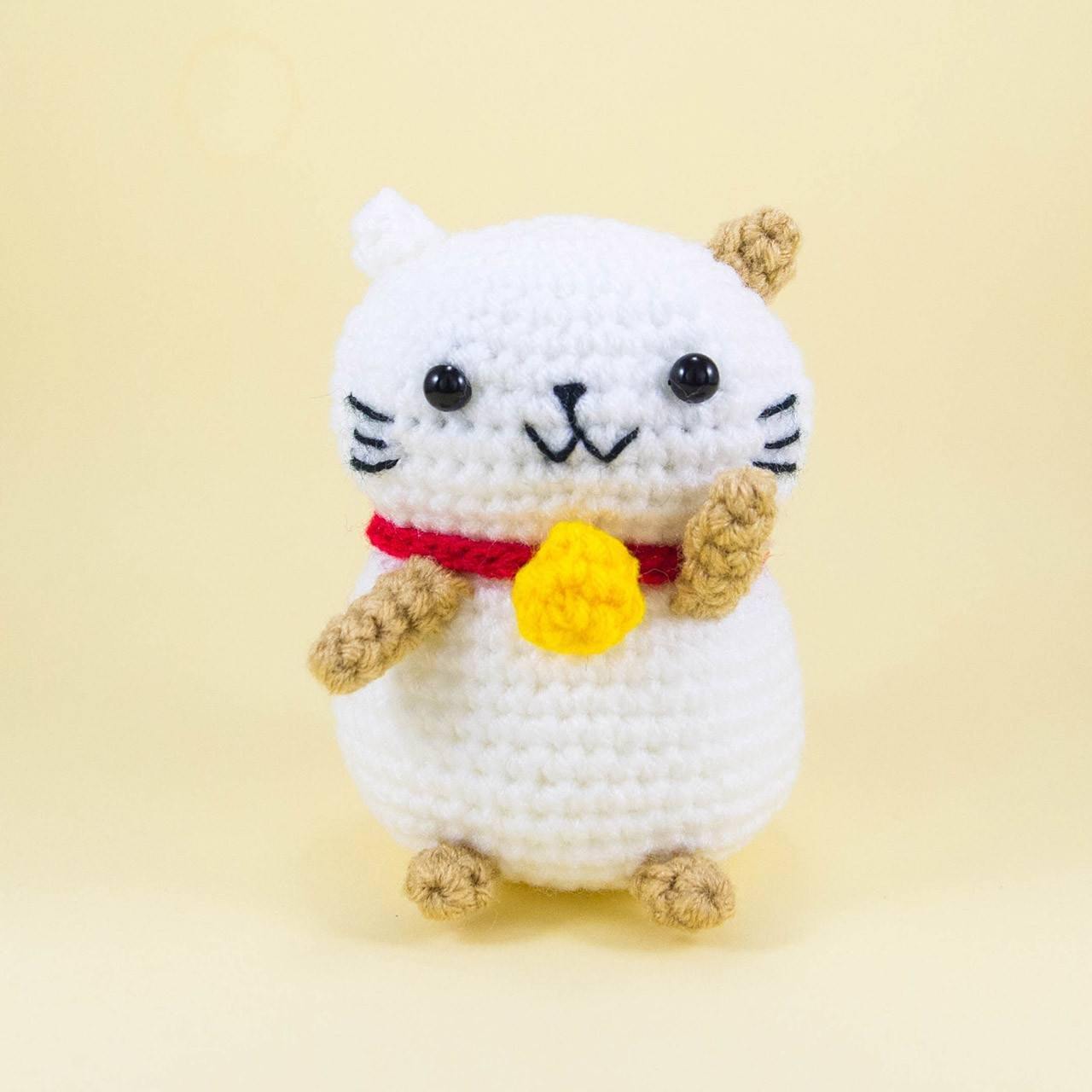 Crochet Lucky Cat Amigurumi