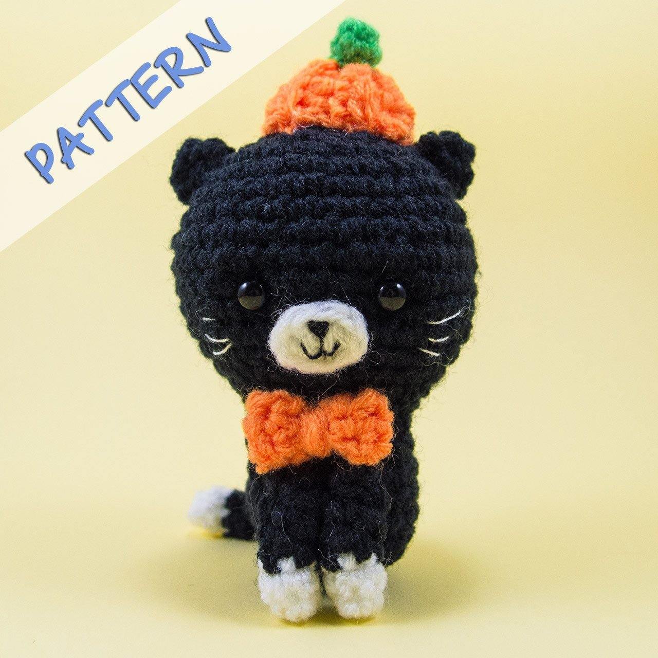 Pumpkin the Cat Crochet Pattern for Halloween Decor